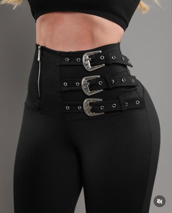 Producto - Legging modelador suplex importado tiro alto