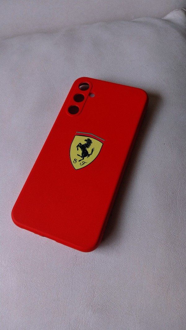 Producto - Funda roja Ferrari