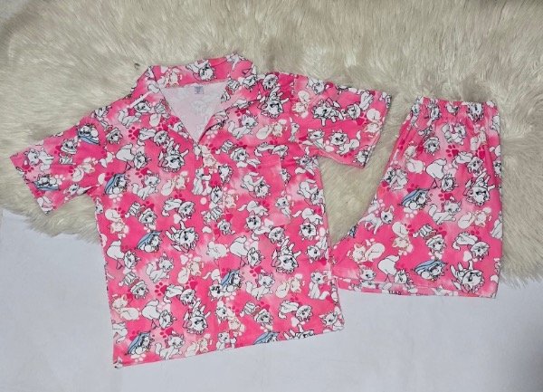 Producto - Camiseros Gatita Mary