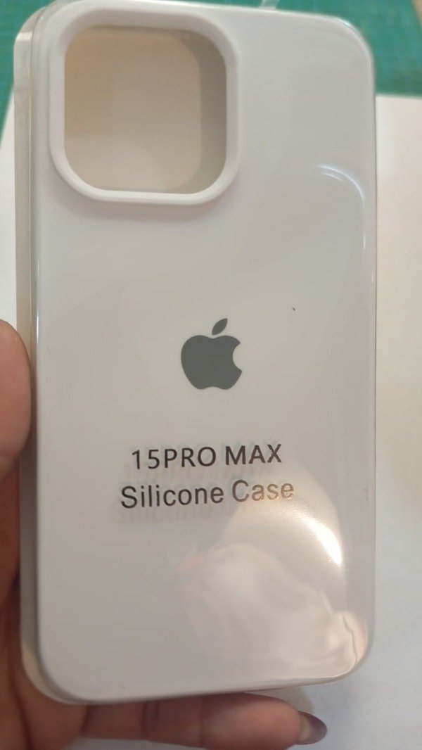 Producto - Funda Silicone Case Blanco Logo para iPhone 15 Pro Max
