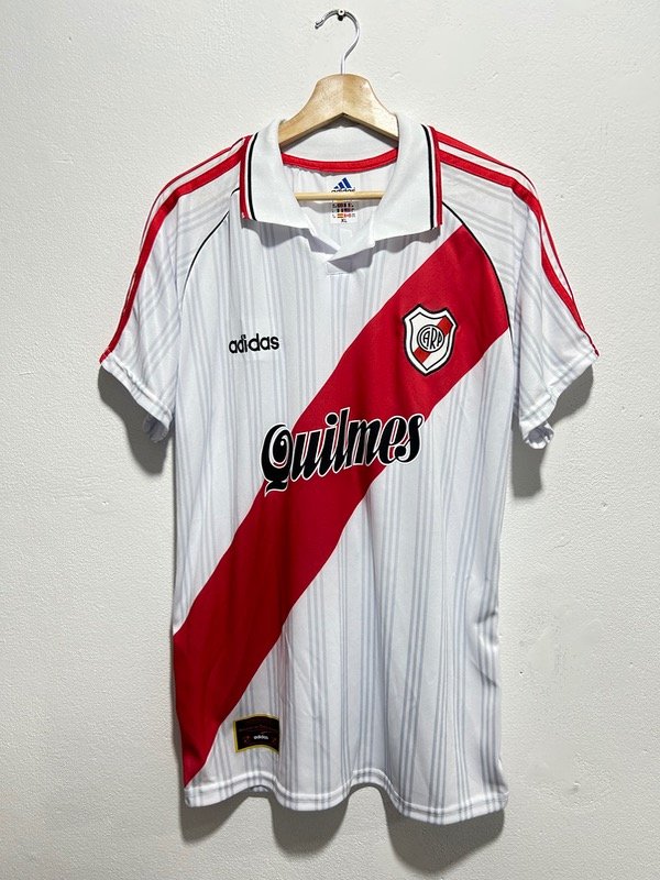 Producto - River titular '96