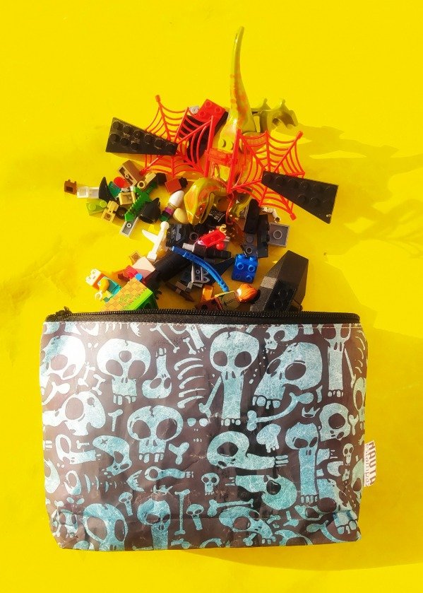 Producto - Cartu estuche "Calaveras"