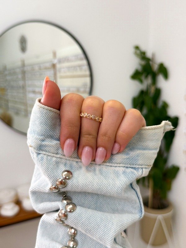 Producto - Anillo bañado en oro corazones grandes cúbics