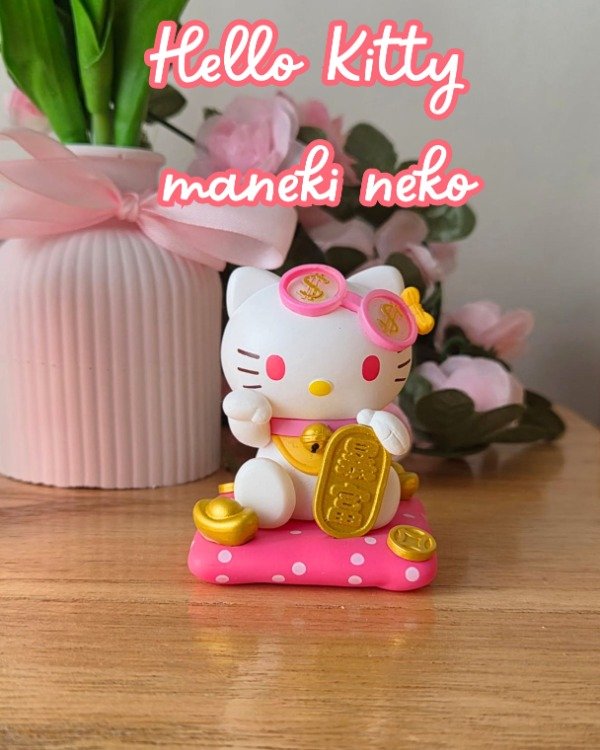 Producto - Figuras Hello Kitty maneki neko