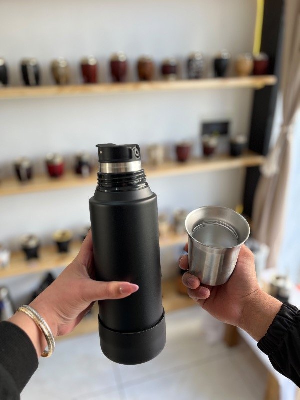 Producto - Termo premium system tapa mate 1L