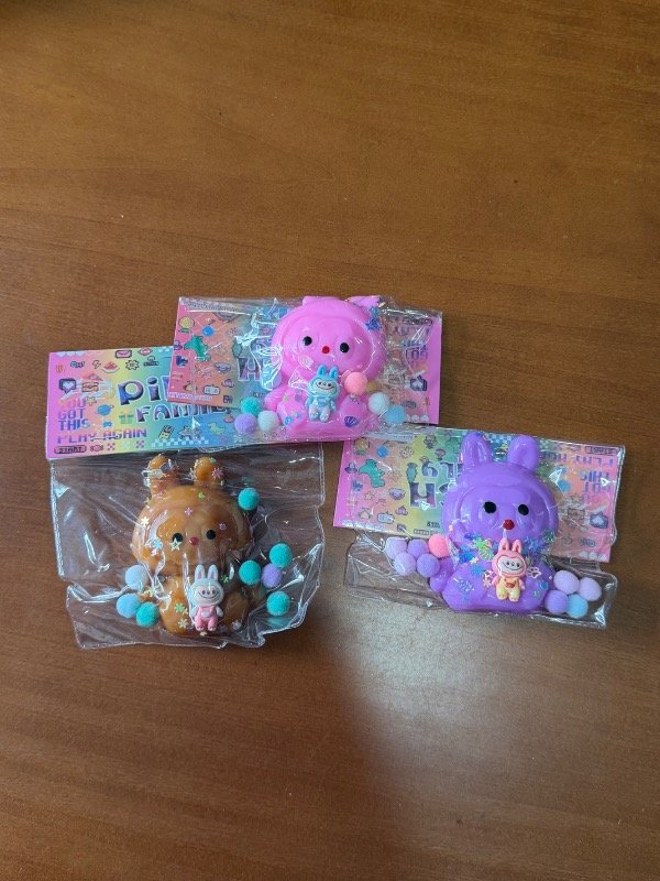 Producto - Taba squishy labubu