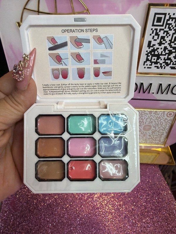 Producto - Paleta de esmalte solido letra c para baby boomer