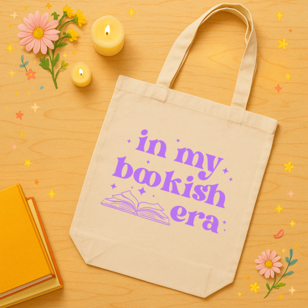 Producto - Totebag "In My Bookish Era" El Accesorio Imprescindible de tu Nueva Etapa