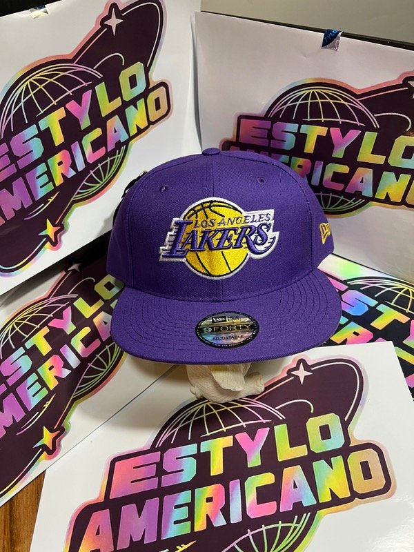 Producto - Los Lakers Classic  X New Era