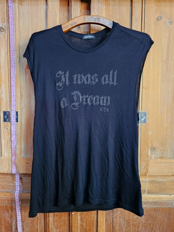 Producto - Remera Kosiuko Negra t.M