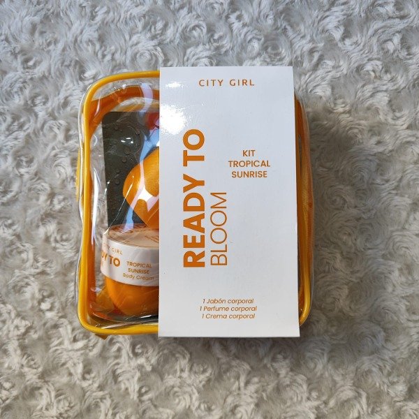 Producto - TRAVEL KIT TROPICAL SUNRISE