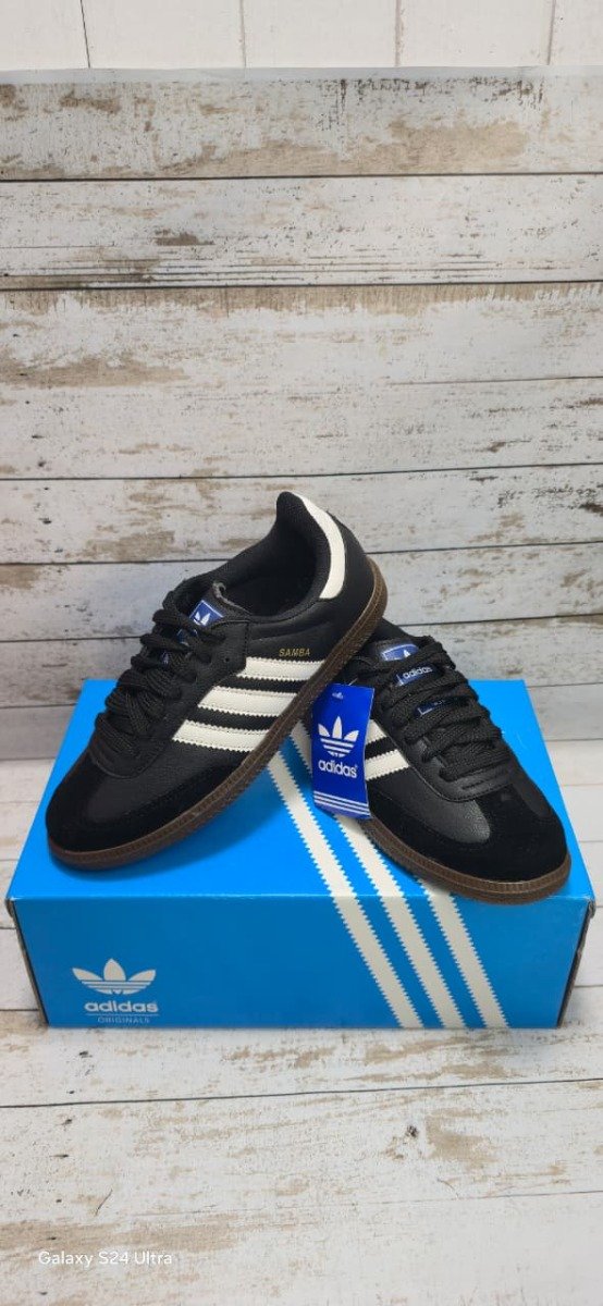 Producto - adidas campus negro con base marron del 35 al 40 - 2