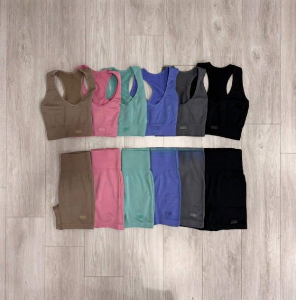 Conjunto dama deportivo biker y top — imagen 2