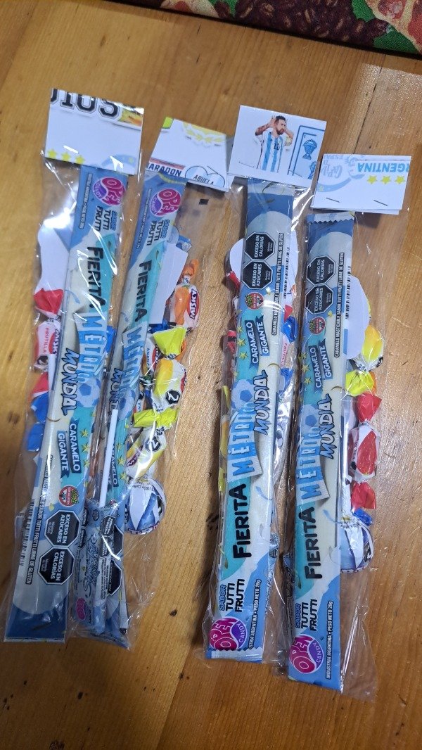 Producto - Mundial chupetin argentina chupetin mundial mas caramelos mas stiker tatoo