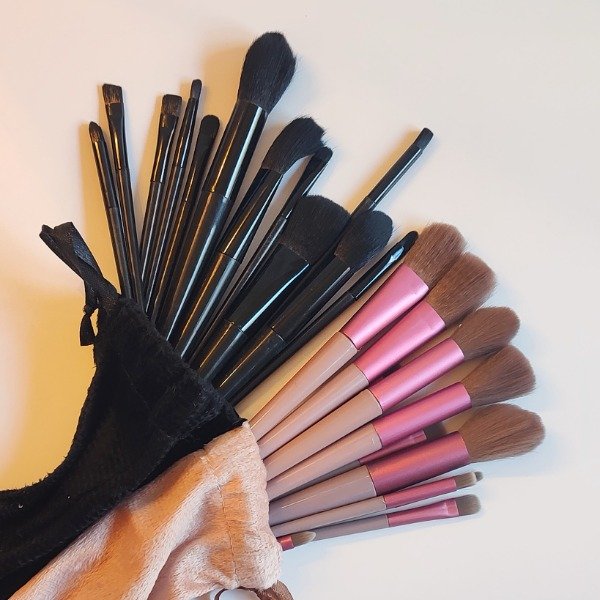 Producto - Set de 12 brochas en bolsita