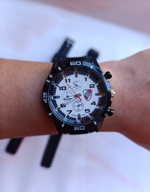 Producto - RELOJ RIVER FONDO BLANCO