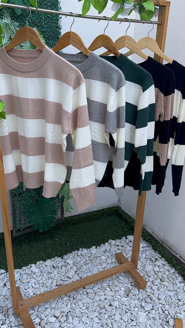 Producto - Sweater university