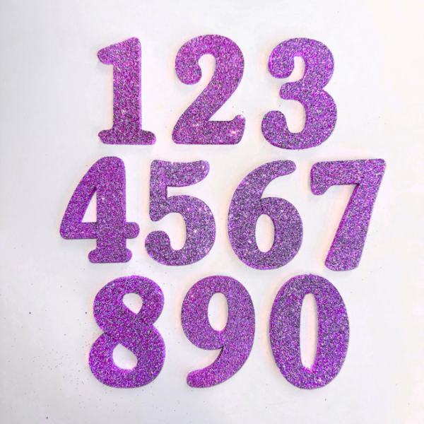 Producto - Cake topper número con brillo de goma eva color lila chrome