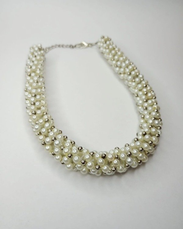 Producto - Collar Elisa . Ebano