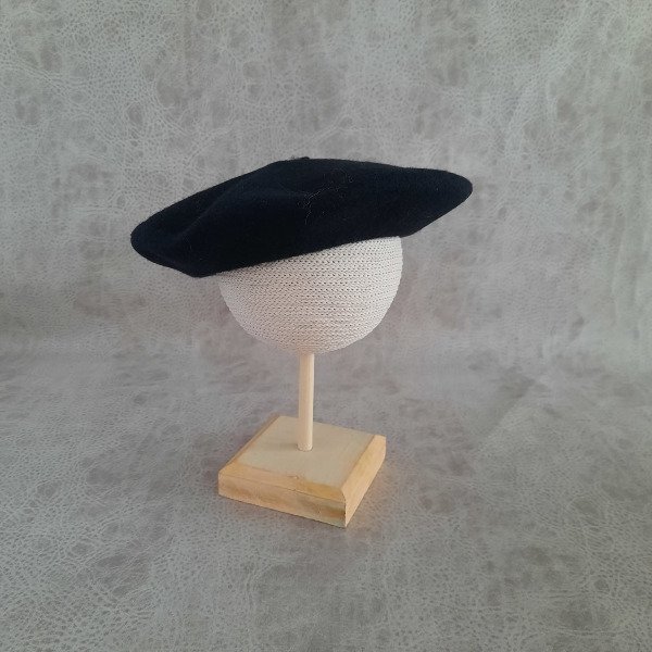 Producto - Boina Negra Gabardina