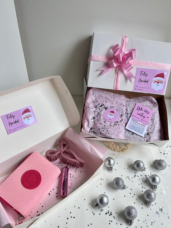 Producto - Box #2 Billetera + Perfumero + Broche