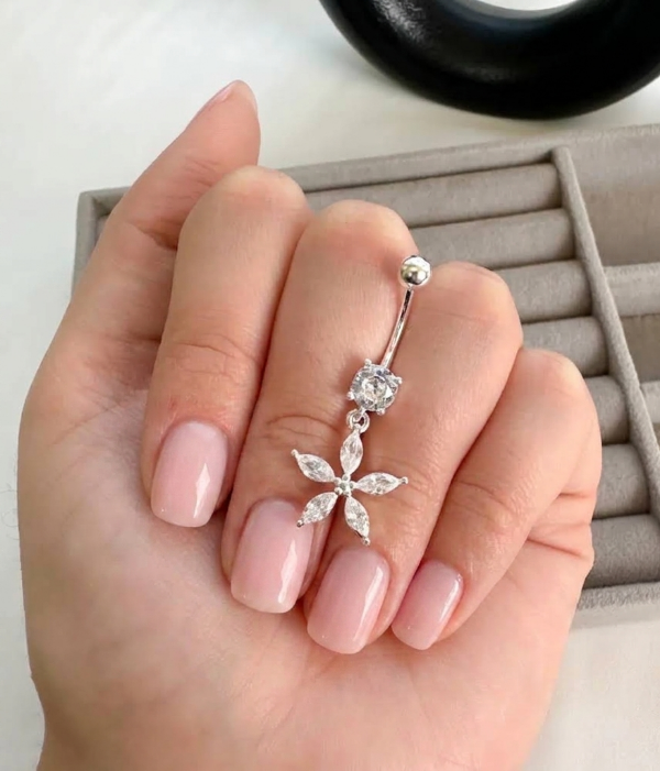 Producto - Piercing Ombligo Flower con Cubic