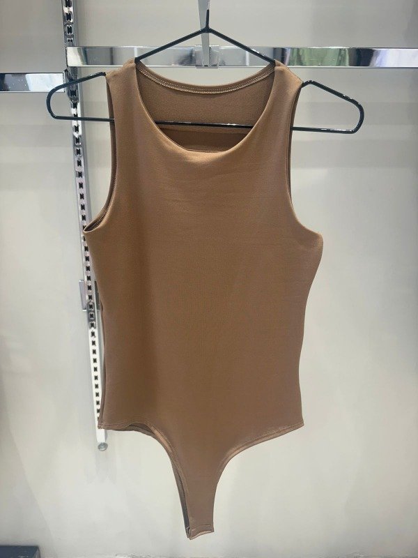 Producto - BODY BASICO CUELLO VISTA "MICROFIBRA" (Art.708)