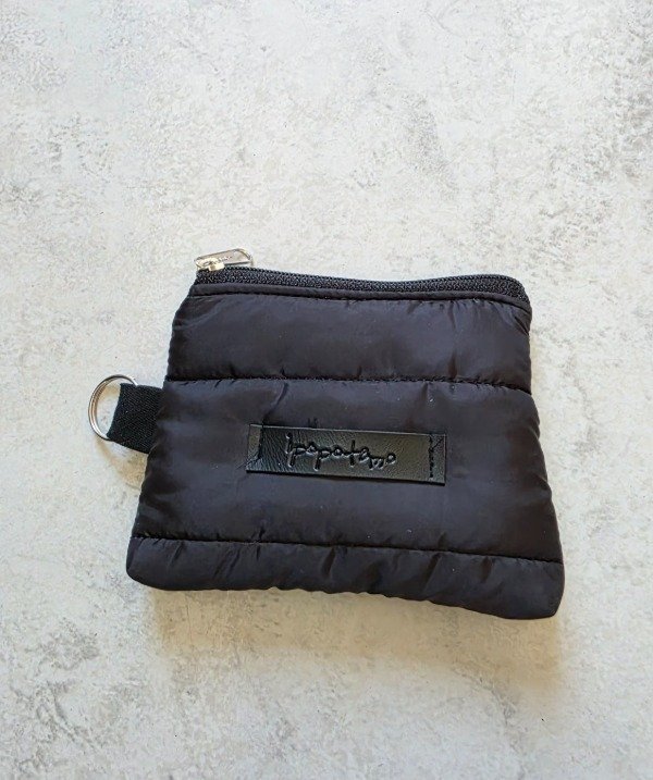 Producto - Llavero-Monedero Negro Puffer