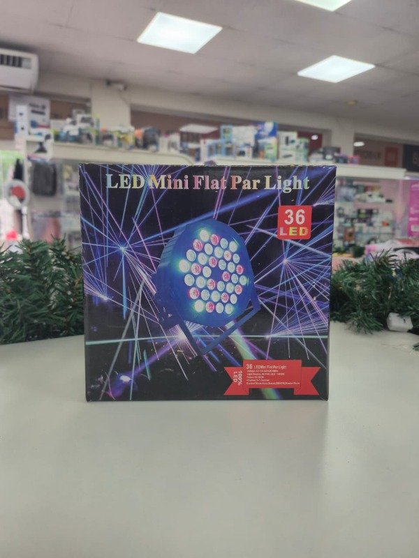 Producto - Luces Proton RGB Profesional 18 Led Aitech EC100964