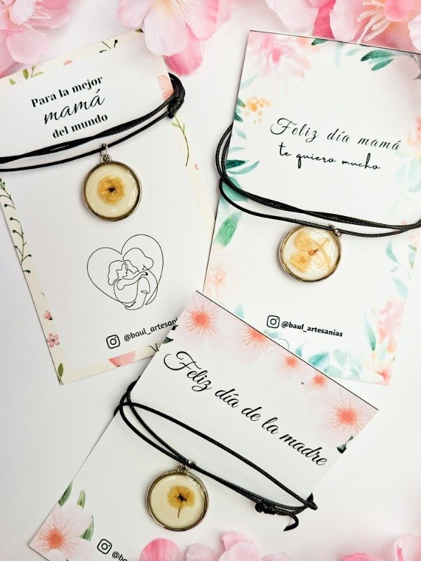 Producto - Collar Flor Día de la madre I