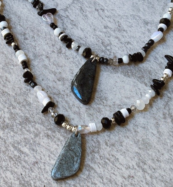 Producto - Collar símil piedra