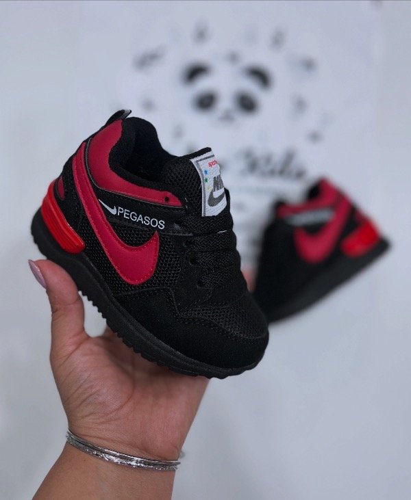 Producto - NIKE IMPORTADA NEGRO/ROJO