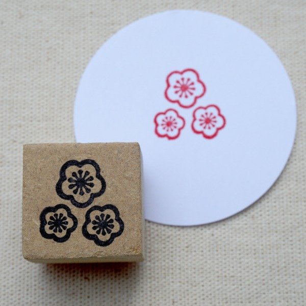 Producto - Ume x tres 20 x 20 mm