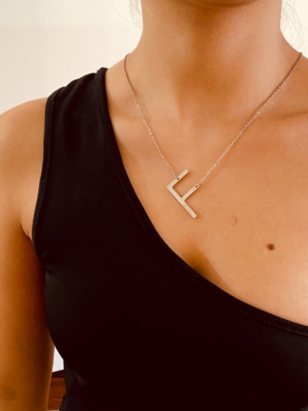 Producto - Cadenita Inicial F