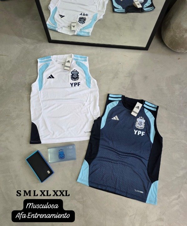 Producto - MUSCULOSA AFA ENTRENAMIENTO