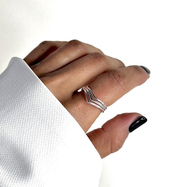 Producto - Anillo triple V plata 925 (N:18 )