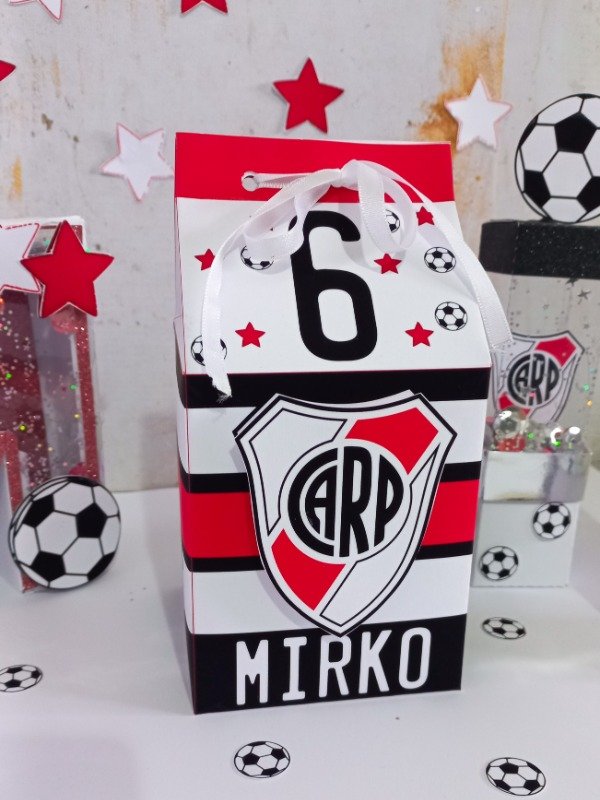 Producto - cajitas con figura relieve