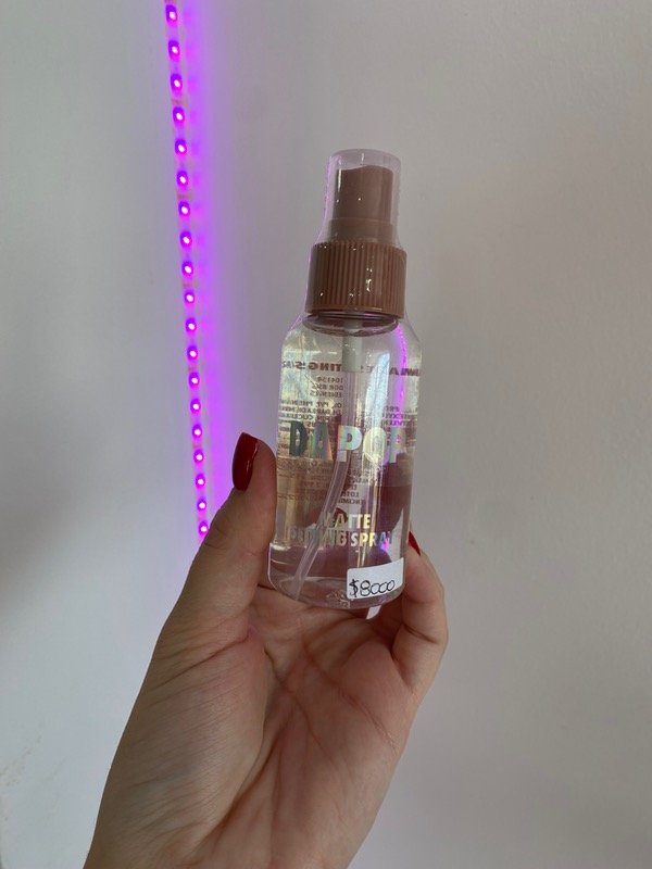 Producto - Fijador de maquillaje dapop
