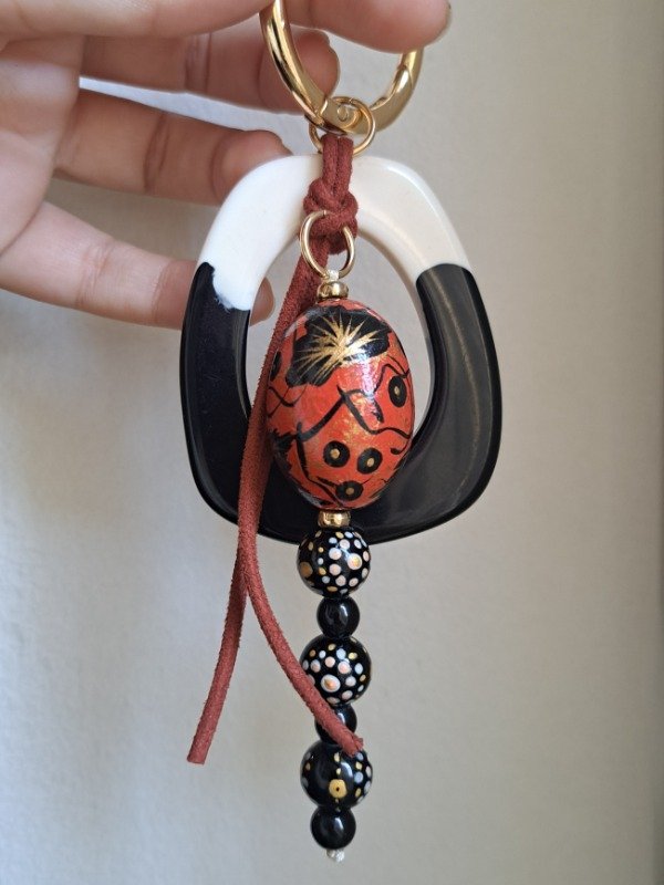 Producto - Charm Castaño