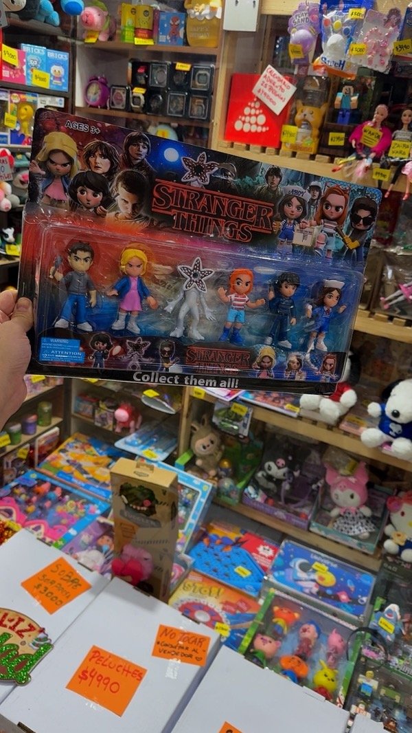 Producto - STRANGER THINGS BLISTER X 6