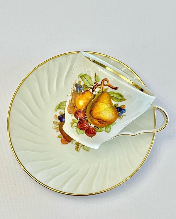 Producto - Taza y plato de té Frutas Alemán