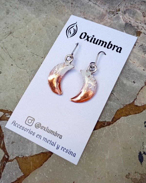 Producto - Aros Luna (blanco y cobre)