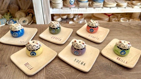 Producto - Portasahumerio Gatito con plato 10 x 10