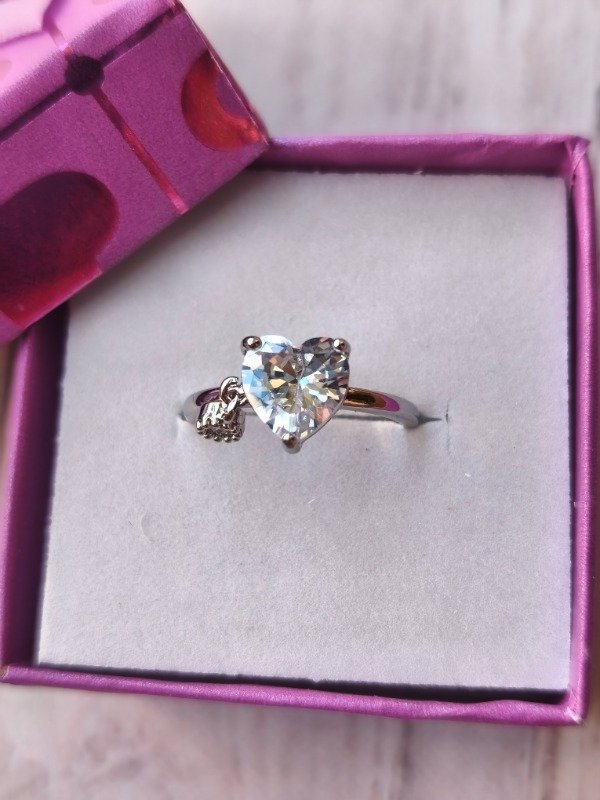 Producto - Anillo Plateado corazón con strass colgante - 0