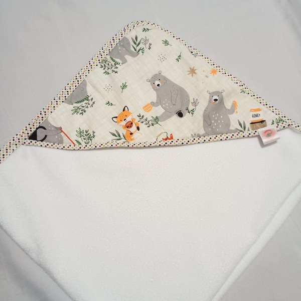 Producto - Toallón con capucha- Diseño Oso Goloso