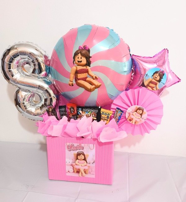 Producto - Arreglo de globos Roblox nena