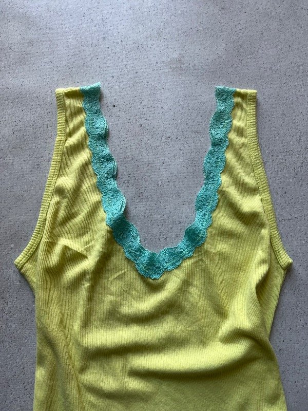 Producto - Musculosa lima - 1