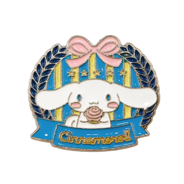 Producto - Pin Sanrio Escudo Cinnamoroll