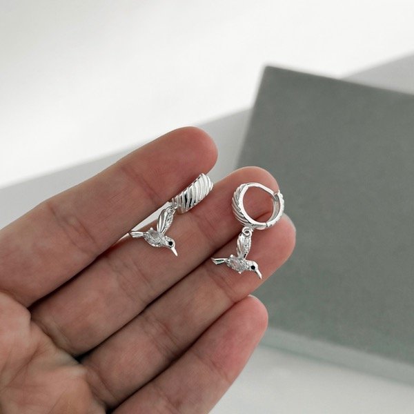Producto - Argollas dije colibrí (bañadas en plata)