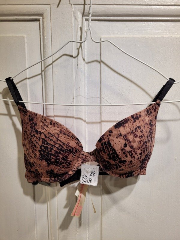 Producto - Corpiño PINK VICTORIA'S SECRET marrón Talle 85 - PRECIO: 12X